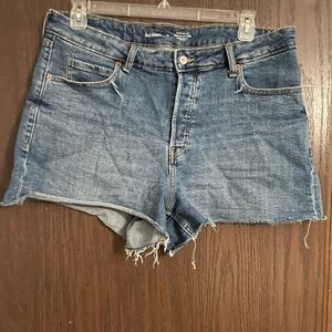 Old Navy plus size 16 Higher High Rise Sky High A-Line denim shirt inseam:3”